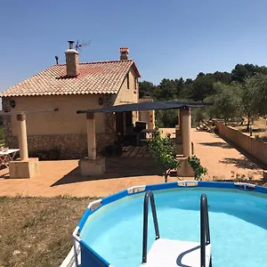 Сasa de vacaciones Mas Arboretum, La Pobla de Cervoles